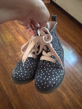 Cat & Jack Navy Polka Dot Lace-Up Boots with Cream Laces